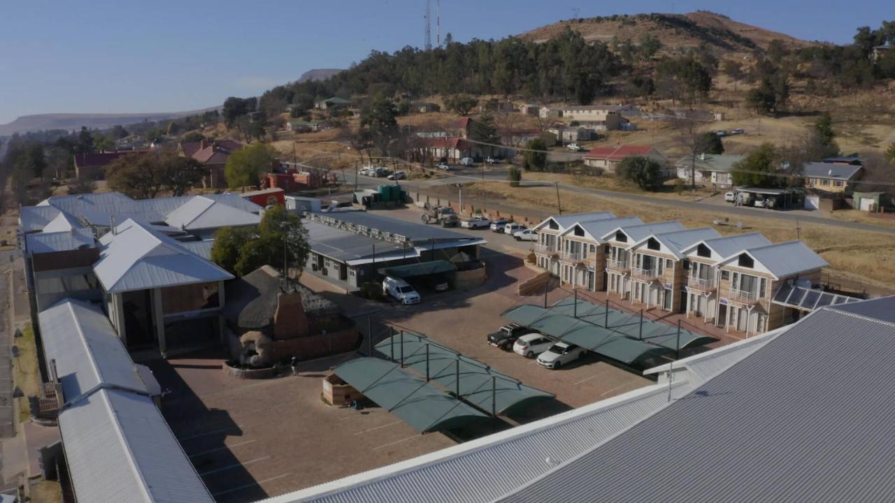 The Royal Courtyard Hotel 3*